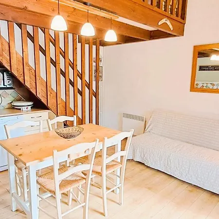 Chalet Plenitude Arboree, Khelus Avec Piscine